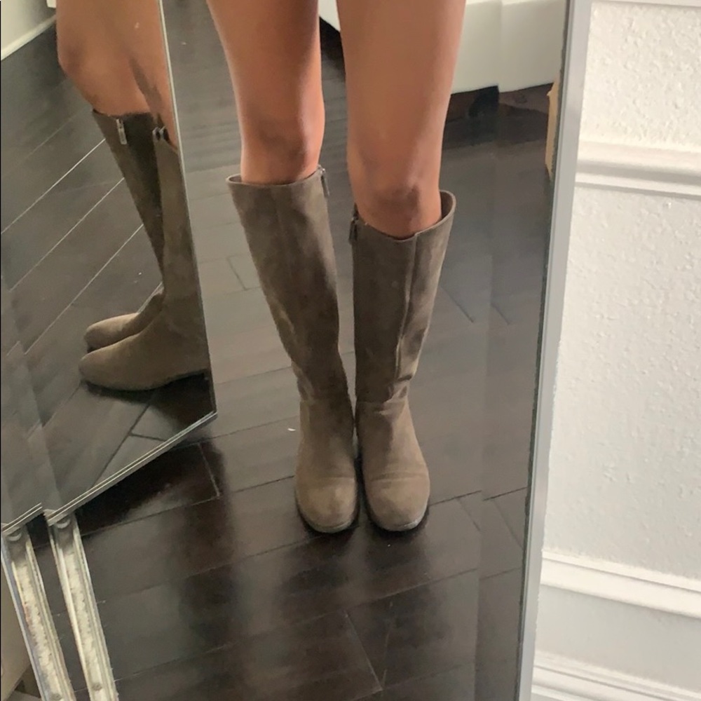 Ivanka trump knew high boots